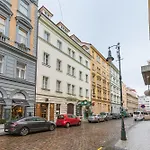 Selin Apartments